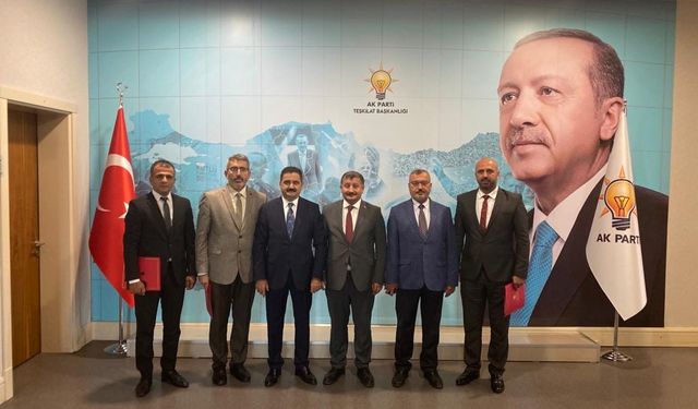AK Parti'de 3 ilçeye atama