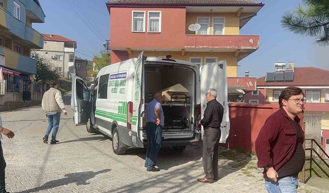 Emekli uzman çavuş ailesini öldürdü, sonra intihar etti