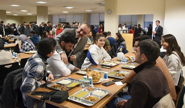Hitit Üniversitesi öğrencileri iftar sofrasında buluştu