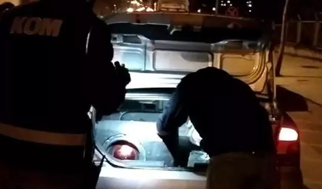 Araçtan uyuşturucu çıktı!