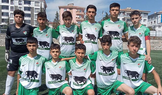 Mecitözüspor U 16’dan çekildi