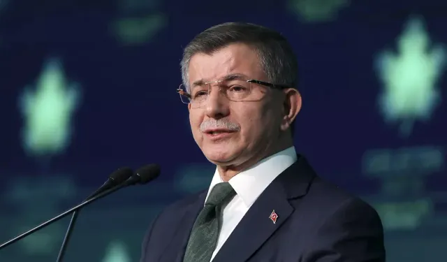 Davutoğlu: Ruh olarak AK Parti'den hiç kopmadım