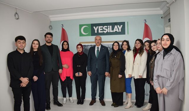 Yeşilay Çorum Şubesi 3.sırada