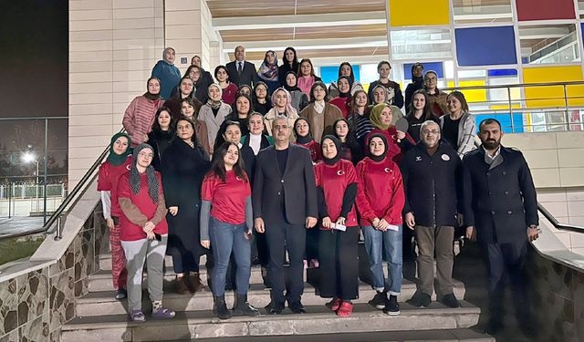 Ahlatcı, Kariyer Günleri’nin konuğu oldu