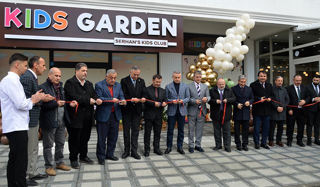 Hem kafe hem oyun alanlı kafe konsepti ile Coffee Garden&Kids Garden açıldı