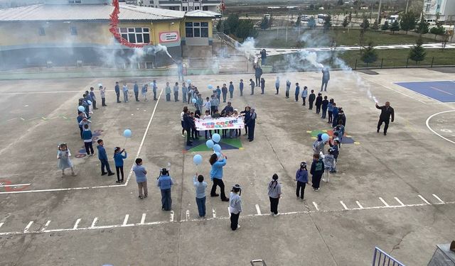 İstiklal İlkokulu’nda otizm farkındalık etkinliği