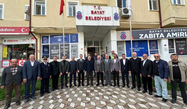 Vali Çalgan'dan Bayat Belediyesi'ne ziyaret