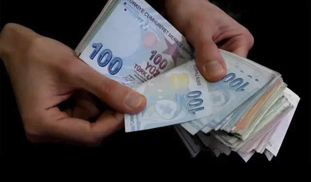 Emekli ve memur maaşları zamlanacak!