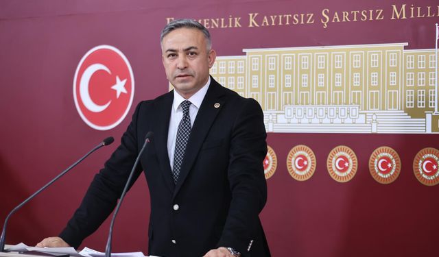 Tahtasız CHP'den istifa etti