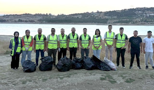 AK Parti İl Gençlik Kollarından çevre duyarlılığı