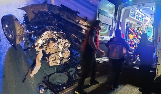 Araba 3 parçaya bölündü!