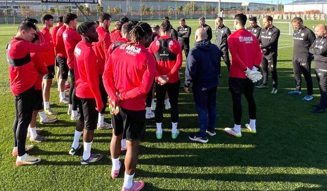 Pendik mesaisi başladı