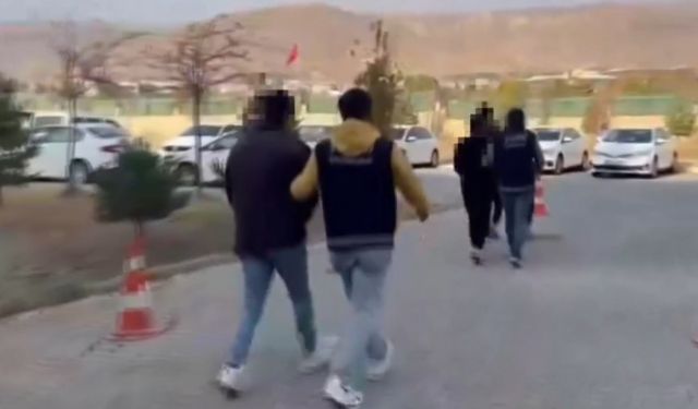 Çorum ve 35 ilde silah kaçakçılarına operasyon