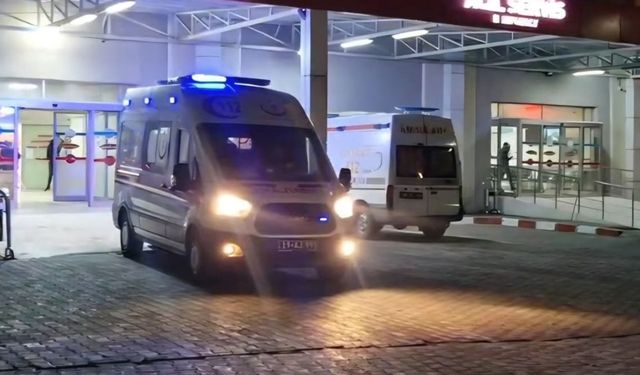 Çorum'da tavuk döner yiyen 5 öğrenci hastanelik oldu