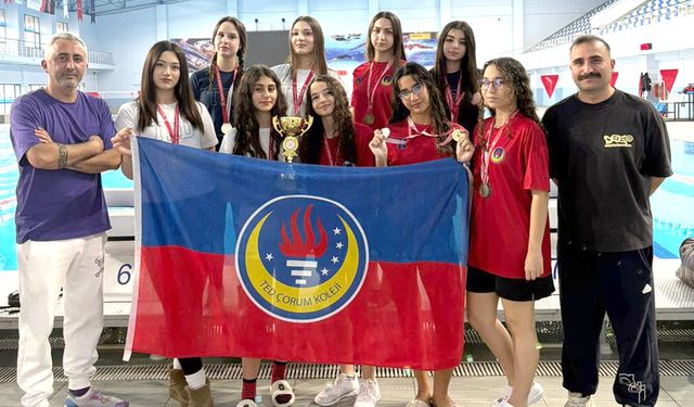 Liseli Gençler Yüzme il birinciliğinde temsilcileri belli oldu