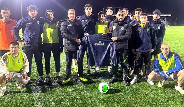 Kamaksan Çelik Kapı’dan İskilipspor’a malzeme desteği