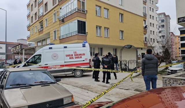 Çorum'da 8.kattan düşen adam öldü
