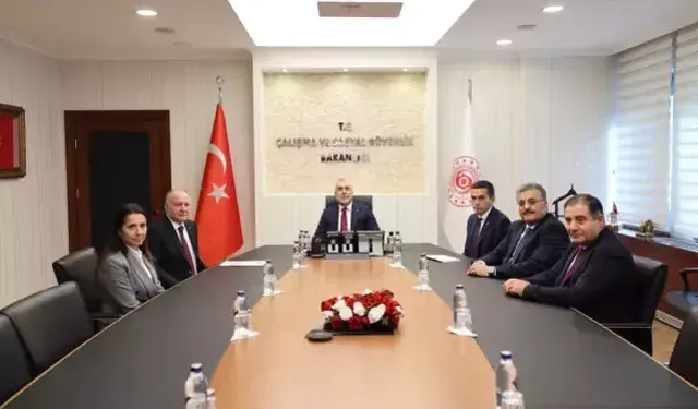 Asgari ücret zam pazarlığı başladı! Toplantıda bir ilk yaşanıyor