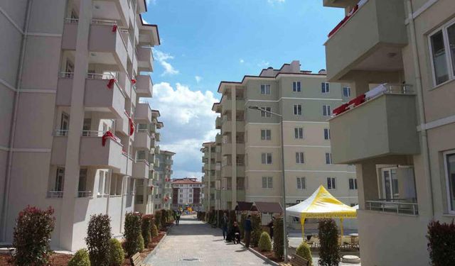 Bu ilimizde en az 4 çocuğu olan ailelere çekilişsiz kurasız ev verilecek