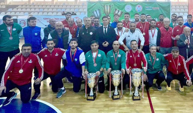 Görme Engelliler Futsal 1. ligde şampiyon Çankaya Belediyespor