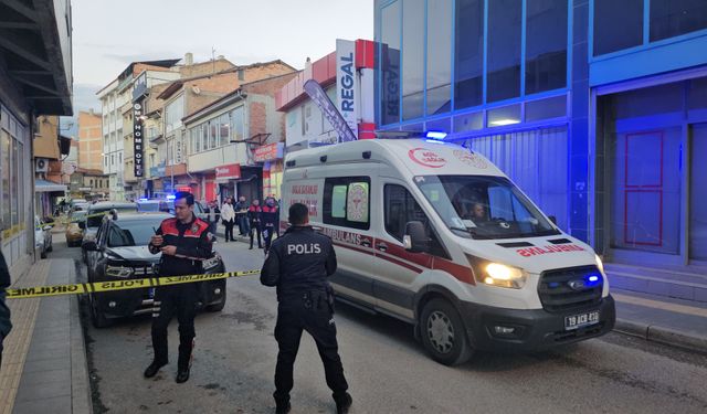 Çorum'da husumetlilerin çatışmasında kan aktı