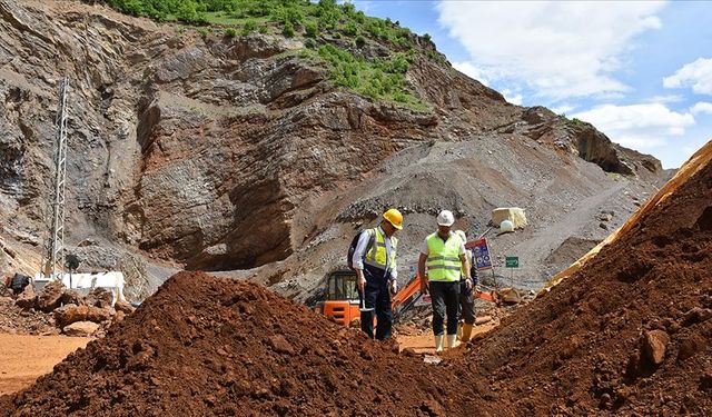 Ahlatcı maden ocağında çalışacak işçi arıyor