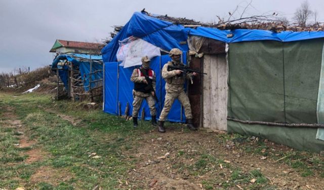 Jandarmadan silah kaçakçılarına operasyon