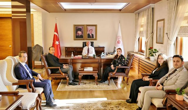 Türk PDR Derneği il yönetiminden  Vali Ali Çalgan’a ziyaret