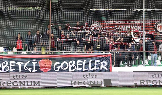 Taraftarlar yine boynu bükük döndü