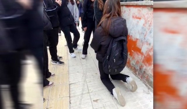 Çorum'da akılalmaz olay! Kız çocuğunu önce dövdüler sonra diz çöktürüp özür dilettiler