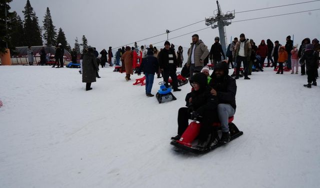 Çorumlular Ilgaz Dağı'na akın etti