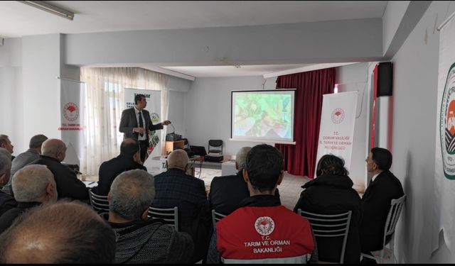 Oğuzlar'da çiftçilere TARSİM bilgilendirmesi yapıldı