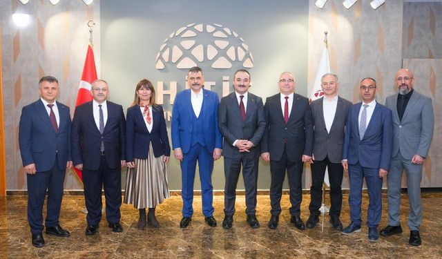 Bakan Çiftçi, Hitit Üniversitesi'ni ziyaret etti