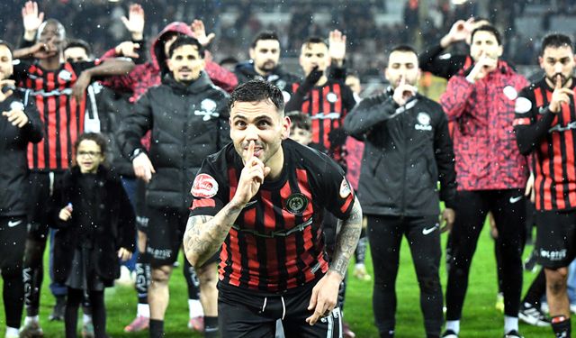 Üçlük Burak Çoban’dan