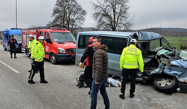 Çorum'daki feci kazada genç kız hayatını kaybetti