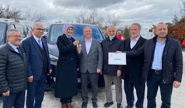 Kızılay'a yeni hizmet aracı