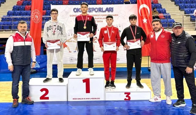 Yıldızlar Güreş’te sekiz final bileti