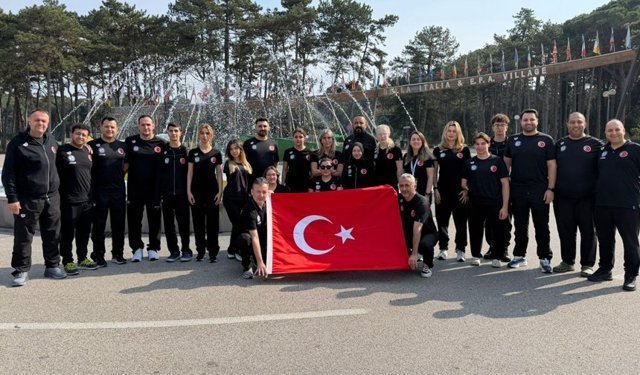 Yüzme Milli  Takımı İtalya'da