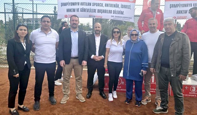 Erdal Bakırcan milli takım seçmelerinde görev yaptı