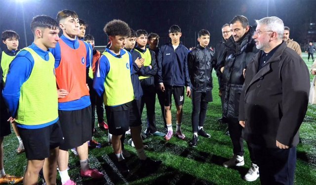 Aşgın ve Demirkıran’dan Vefaspor’a ziyaret