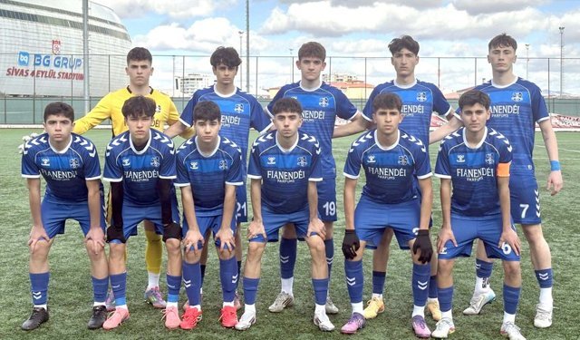 Vefaspor yine finalde kaybetti