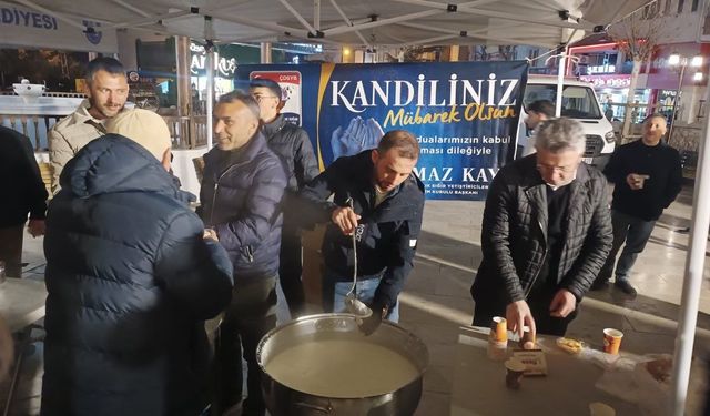 DSYB’den vatandaşlara  sıcak süt ikramı