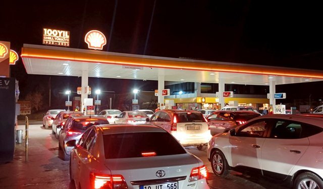 Benzine 55 kuruş zam, motorine zam yolda