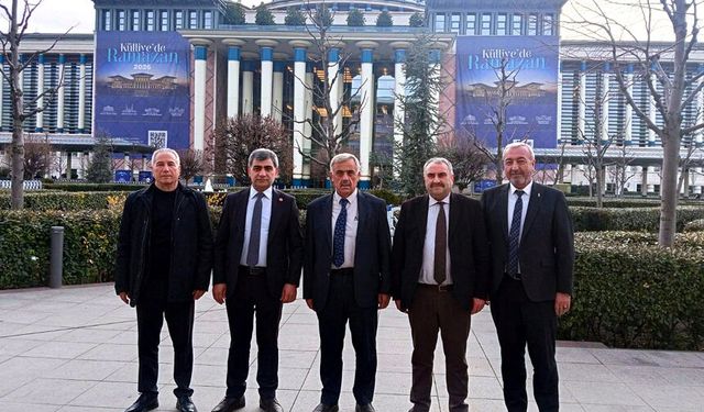 Recep Gür, Cumhurbaşkanlığı Külliyesi’ndeki iftara katıldı