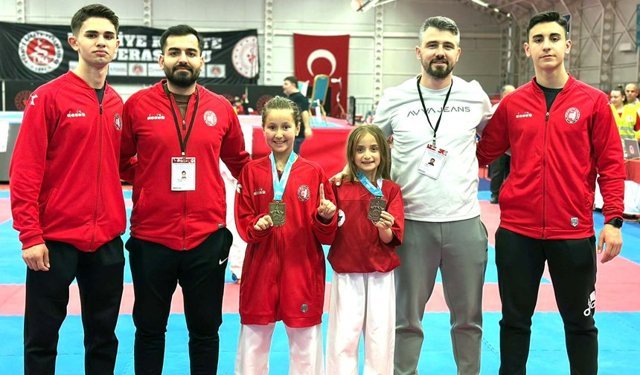 Karate’de Çorum fırtınası sürüyor