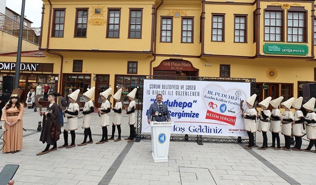 Puduhepa anısına görsel eserler sanatseverlerin beğenisine sunuldu