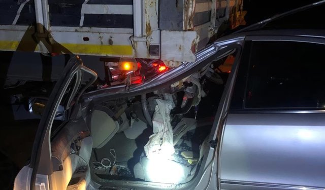 Köy muhtarı ağır yaralandı