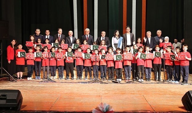 Türkiye-Pakistan kardeşliği sanatla taçlandı