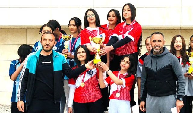 Bocce’de tüm kupalar ilçelerin