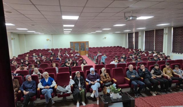 Öğrencilere vergi bilinci anlatıldı